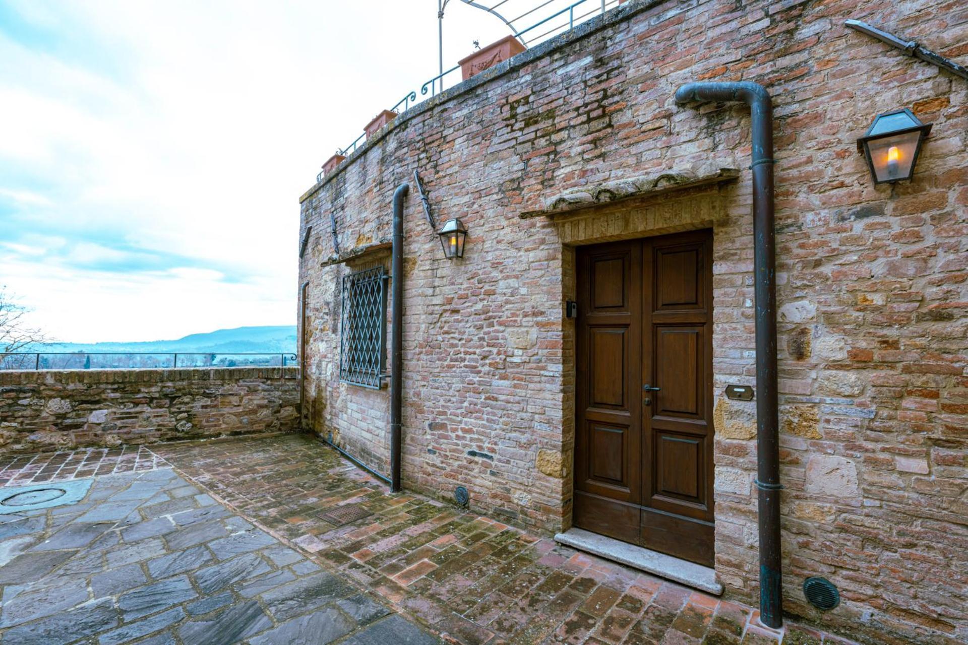 Tuscan Palace - Petit Apartment Montepulciano Exterior photo